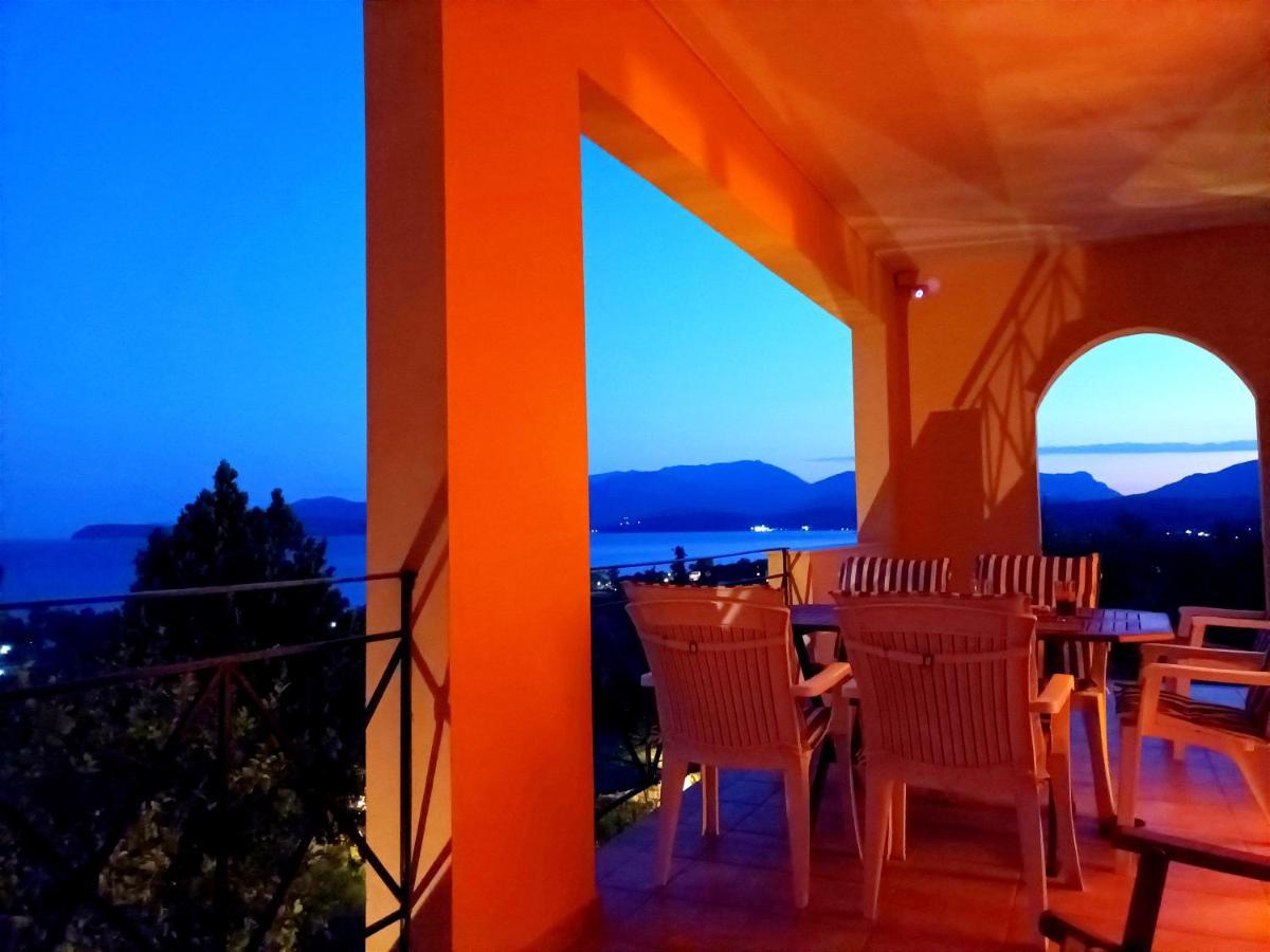 Gythio Seaside Villa Dimitrios - Panoramic View المظهر الخارجي الصورة